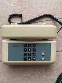 Telefono  a tastiera