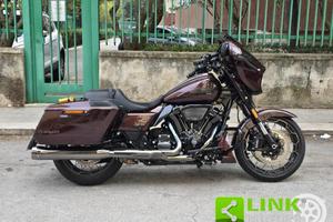 HARLEY-DAVIDSON CVO Street Glide 25th