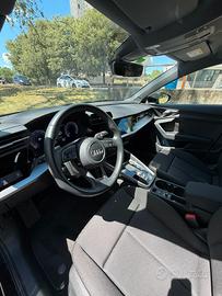 Audi A3 Sportback 35 1.5 tfsi Business Advanced