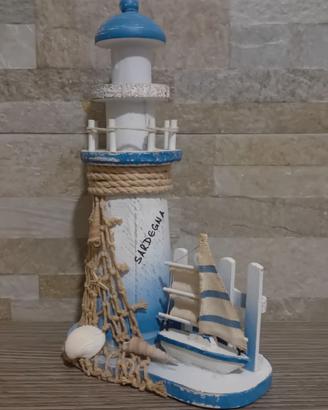 Faro in legno "Sardegna" + Omaggio