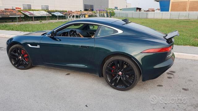 Jaguar F-Type (X152)