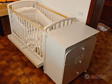 Lettino e fasciatoio 
