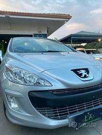 Peugeot 308 2.0 HDi 5p. Féline