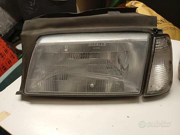 fari anteriori alfa Romeo 164 vers. USA 