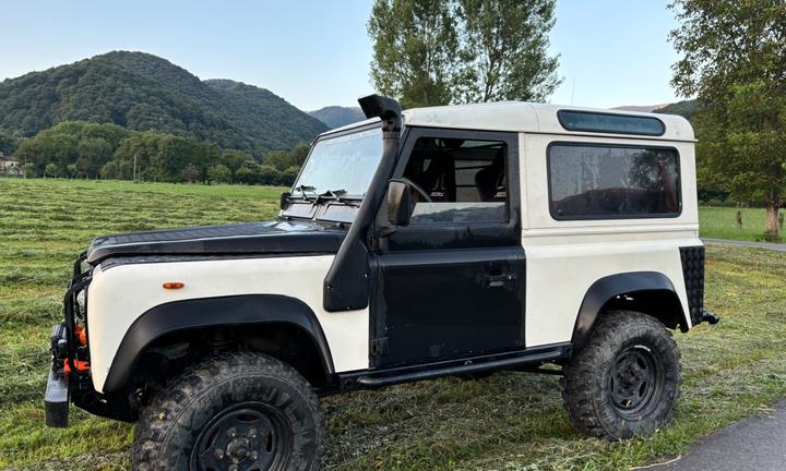 LAND ROVER Defender - 1989