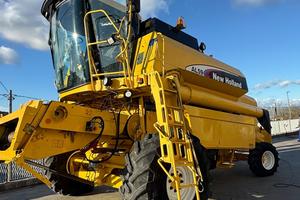 Mietitrebbia New holland AL 59 2003