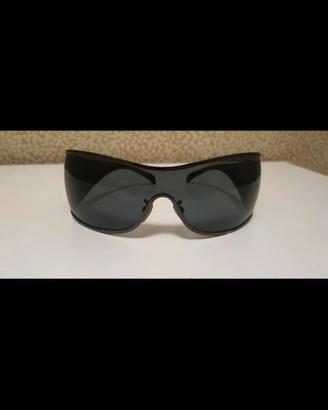 Occhiali da sole police