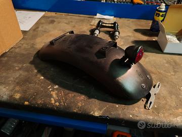 Parafango posteriore Motone per Bonneville