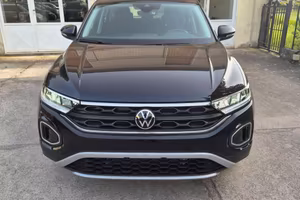 Volkswagen T-Roc 2.0 TDI SCR Style 2025 km12.000