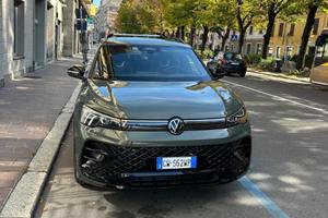 Volkswagen Tiguan R-Line 1.5 eTSI 150 CV DSG