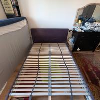 Letto Ikea  una piazza e mezza 140×200 viola