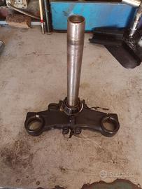 Piastra forcelle aprilia red rose 50cc