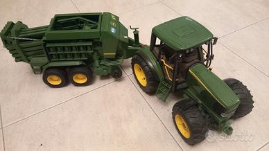 Modellino trattore John Deere (grandi dimensioni)