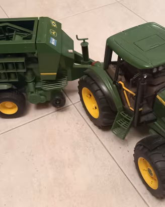 Modellino trattore John Deere (grandi dimensioni)