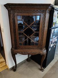 Angoliera antica con vetri, fine '800/inizio '900