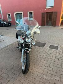 Moto Guzzi Nevada 750