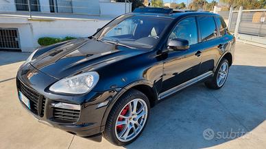 Porsche Cayenne  Turbo