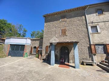 CASA INDIPENDENTE A MONTEFIASCONE