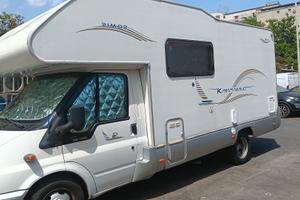 camper mansardato