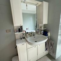 mobile bagno con lavabo