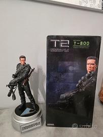 Statua SideShow Terminator 2  T-800 numerata 