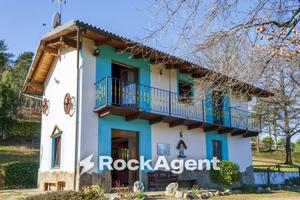 Rustico / Casale di 535 m² con 4 locali e box auto