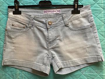 Pantaloni corti jeans