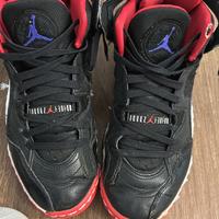 Jordan e altre scarpe