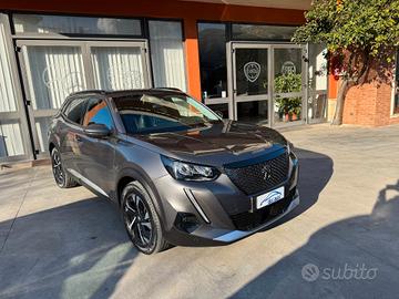 Peugeot 2008 Peugeut BlueHDi 100 S&S Allure