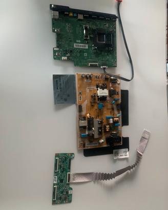 Schede Samsung UE49M6320AK