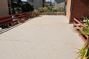 Negozio via dei Sarti, Castel del Piano