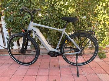 Bici elettrica GIANT