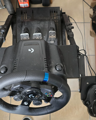 Logitech G G923 XBOX/PC + Cambio + Stand