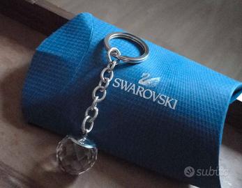 PORTACHIAVI CON SFERA DI CRISTALLO SWAROSKI 