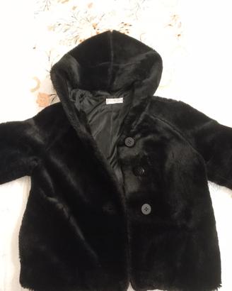 Pelliccia sintetica nera