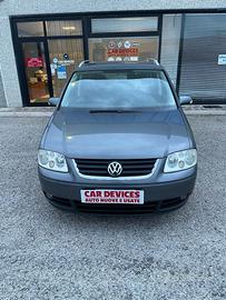 Volkswagen Touran 2.0 TDI - 7 POSTI