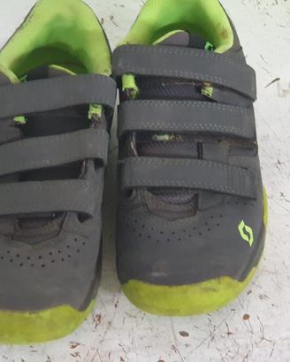 Scarpe MTB Flat

Scott AR JUNIOR STRAP 