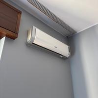 CONDIZIONATORE SAMSUNG (2 splitter e un motore)