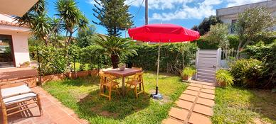 Bivani con giardino a Mondello