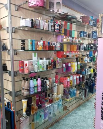 arredamento profumeria completo 