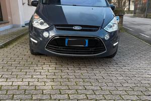 Ford S-Max 2.0 TDCi 163CV New Titanium