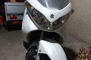 Suzuki Burgman 125