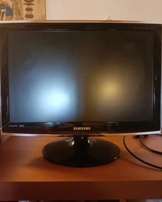 monitor/tv Samsung con telecomando 