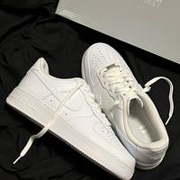 Nike Air Force 1 07  EU38