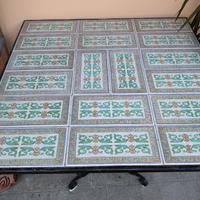 Tavolino da giardino in ferro battuto 