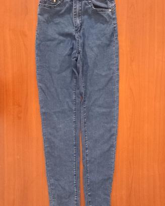pantalone elasticizzato 