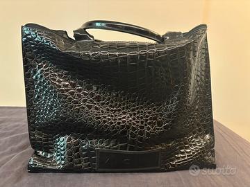 Borsa vernice nera martellata. Marca VICINI. Nuova