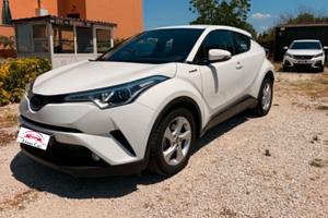Toyota C-HR 1.8 Benz/Ibrida OK Neopatentato