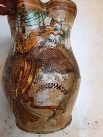 brocca in terracotta