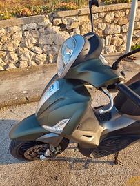 Piaggio Beverly 300s
